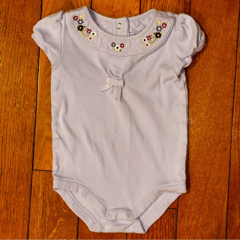 Gymboree 2006 Floral Bow Short Sleeve lilac Bodysuit Girls 3-6 Mo 100% Cotton